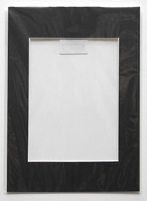 Paspartuu 21x29,7 (sisemõõt 14x19) must, valge siseäär