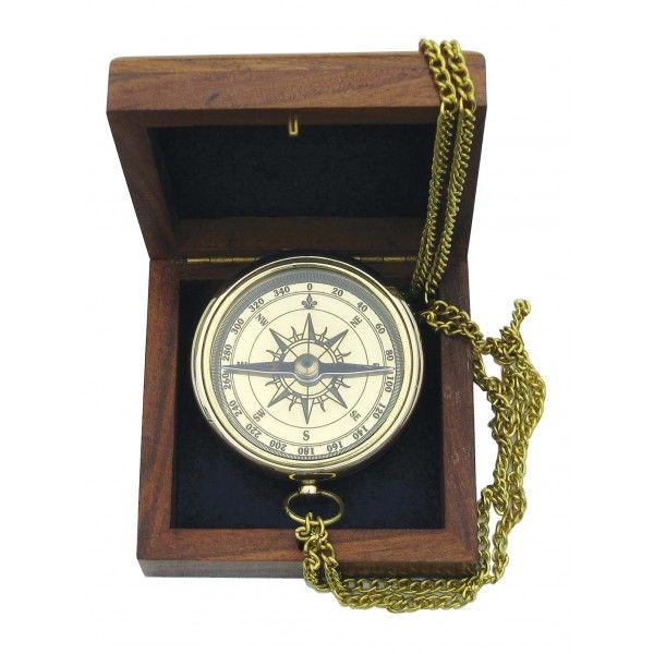 Kompass ketiga, ankur,  läbimõõt 6 cm, puidust karbis 7,5x8x3,5 cm , Merenodi