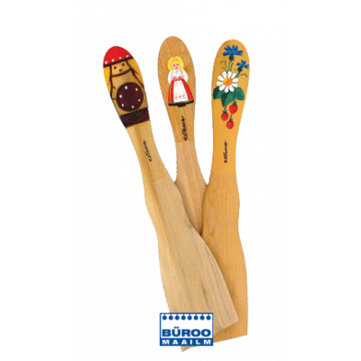 Pan spades with national pattern