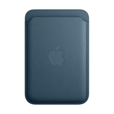 iPhone FineWoven Wallet with MagSafe - Pacific Blue