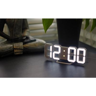 LED Borderless Clock