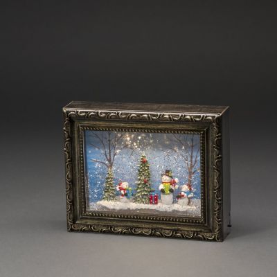 Lauakaunistus/ Pildiraam, lumememme ja jõulukuusega K-19,5cm, L-24,5cm, wwLED, 5H taimeriga, lisada patareid 4xAA